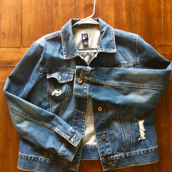 Gap Denim Jacket - slight distressing - Picture 2 of 8